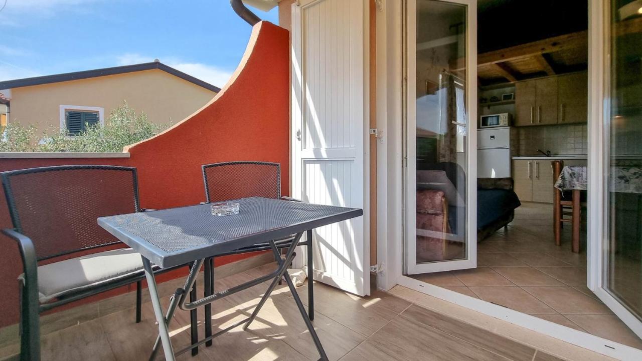 Apartmán Carlo Lovrečica Exteriér fotografie